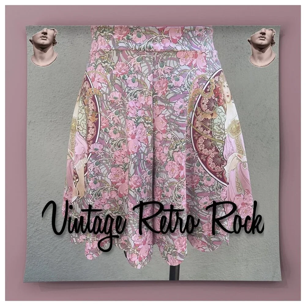 🔥SOLD🔥Blackmilk Pink Moon Shorties Shorts - Picture 1 of 10